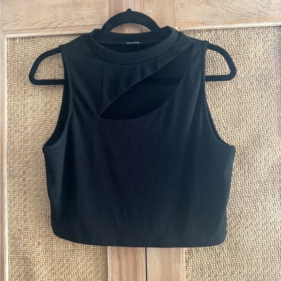 Cutout High Neck Crop Ribbed Tank Black Size Large Cropped Basics - Picture 1 of 3